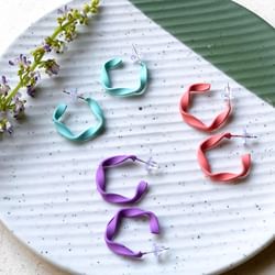 Earring - Twisted Hoop - Juju Joy