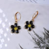 Elegant Black Flower Charm Earrings Online