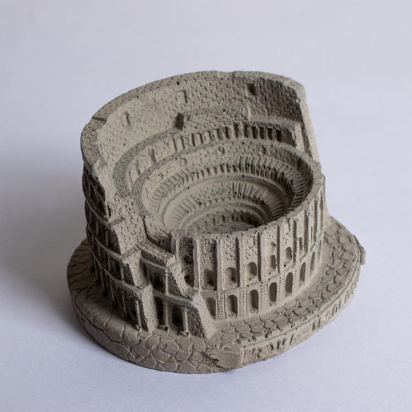Classic Colosseum Of Rome Ashtray - Single Piece