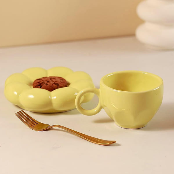 Cup With Flower Shaped Saucer - Single Piece - Yellow