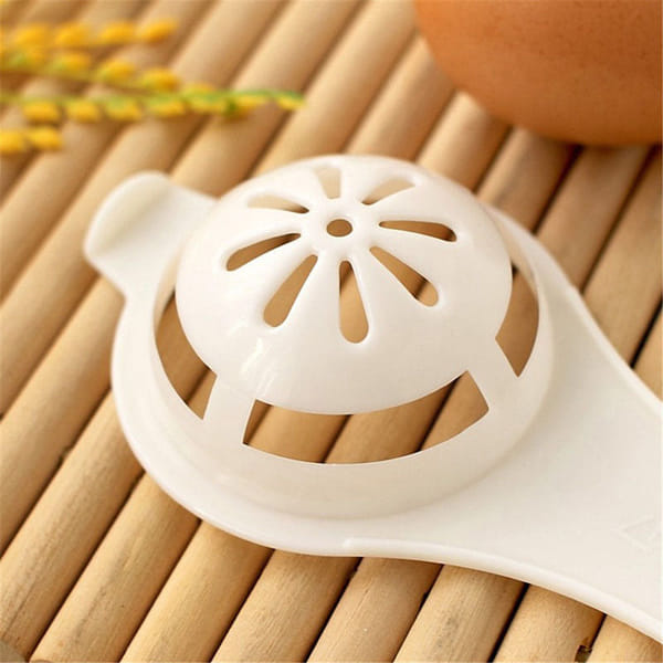Egg Yolk Separator - White
