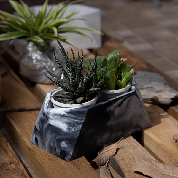 Elegant Geometric Planter - Single Piece