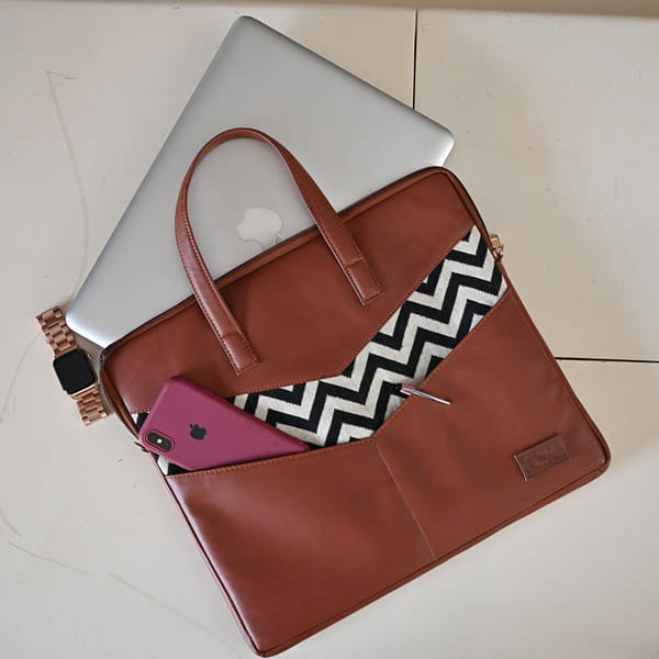 Laptop Sleeve - Tan Chevron