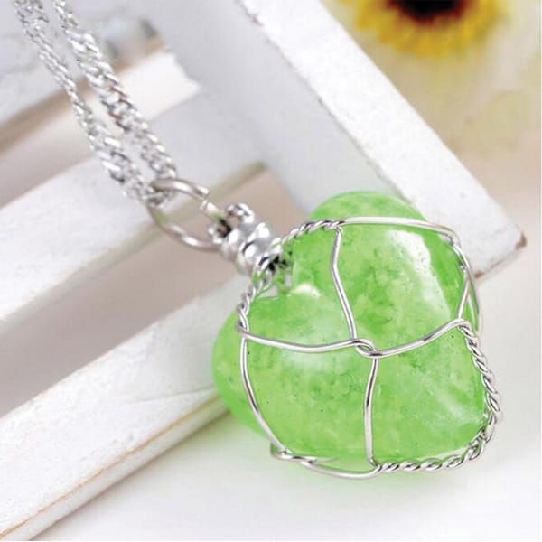 Pendant - Glow In The Dark - Crystal Heart - Green