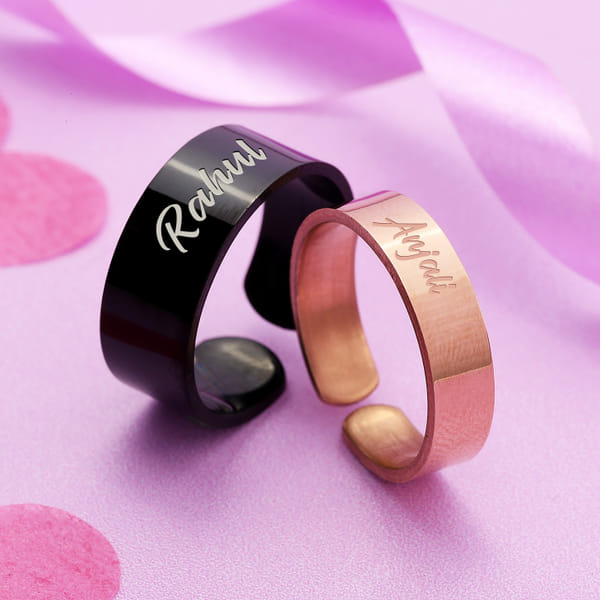Personalized Couple Rings of Love