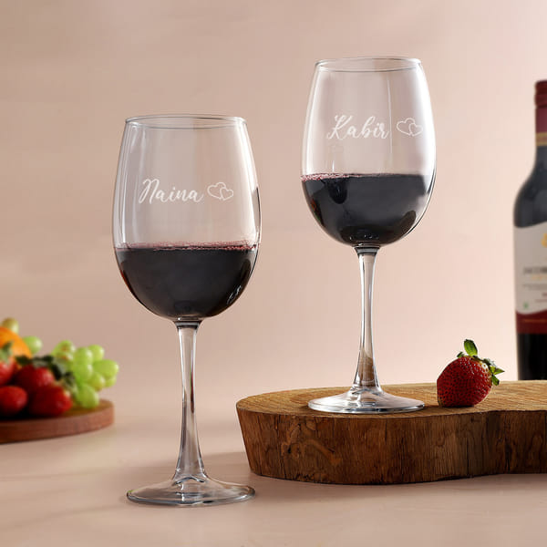 Set of 2 Personalized Red Wine Glasses