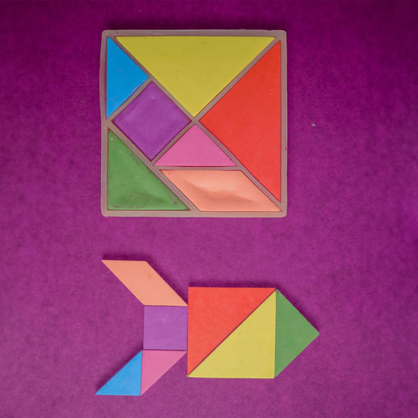 Tangram-Shaped Crayons - Set Of 7
