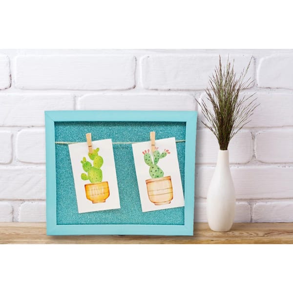 Wall Frame With Wooden Clips - Glitter